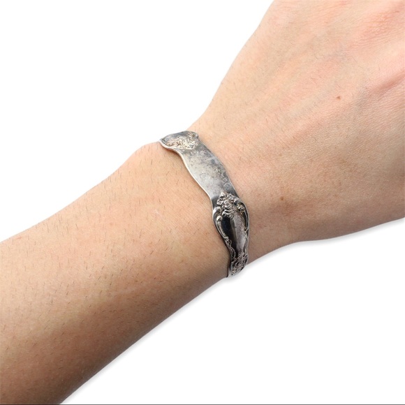 Vintage Wm. A. Rogers Oneida Spoon Cuff Bracelet Silver Plate Blank ID Style - Picture 5 of 5